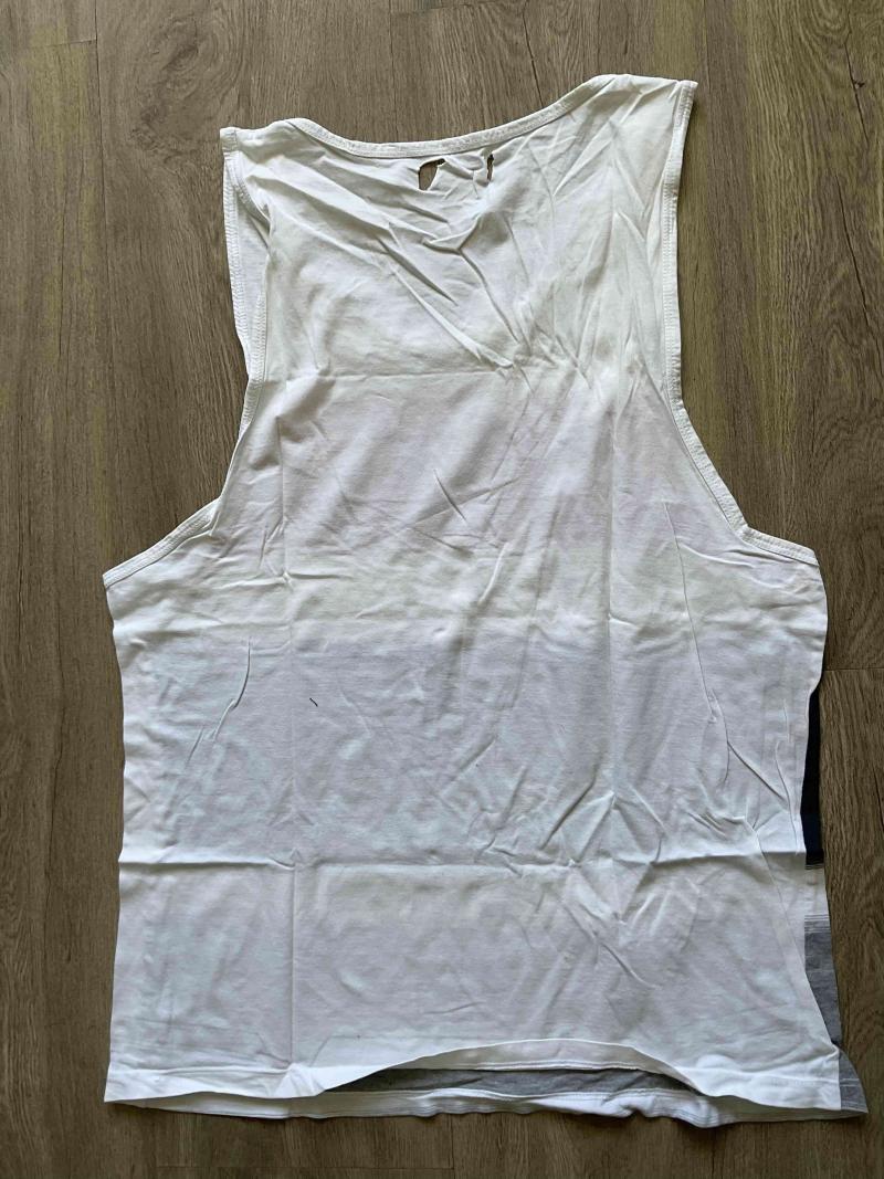 Polera sin mangas rayada - 2