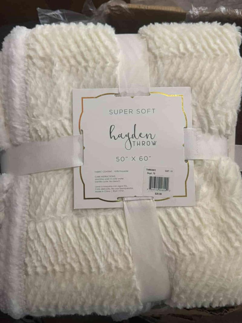 Manta beige super suave Hayden
