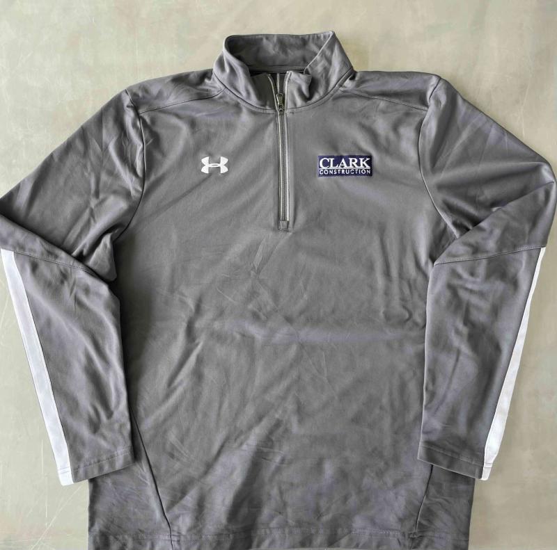 Polerón gris under armour