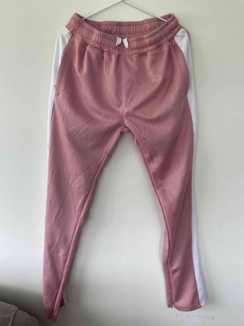 Pantalones deportivos rosados