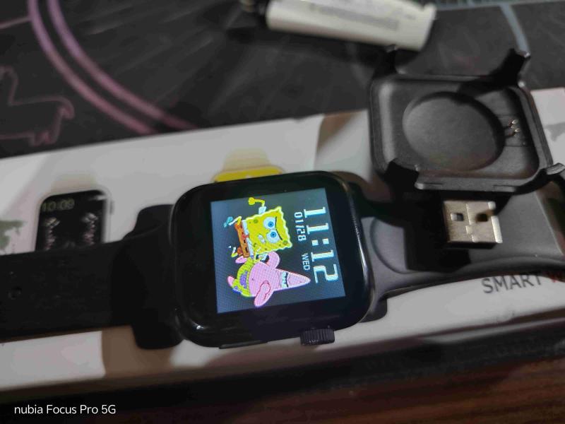 Smartwatch Z33 con múltiples funciones - 2
