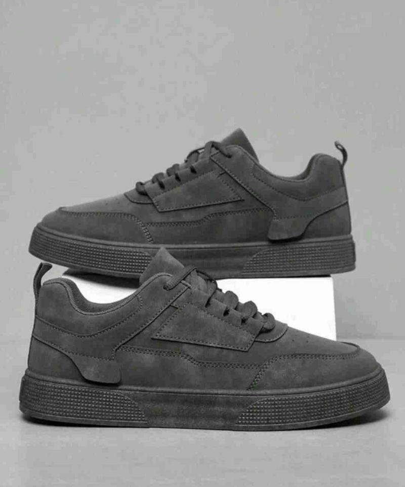 Zapatillas negras,gris y blancas. - 3
