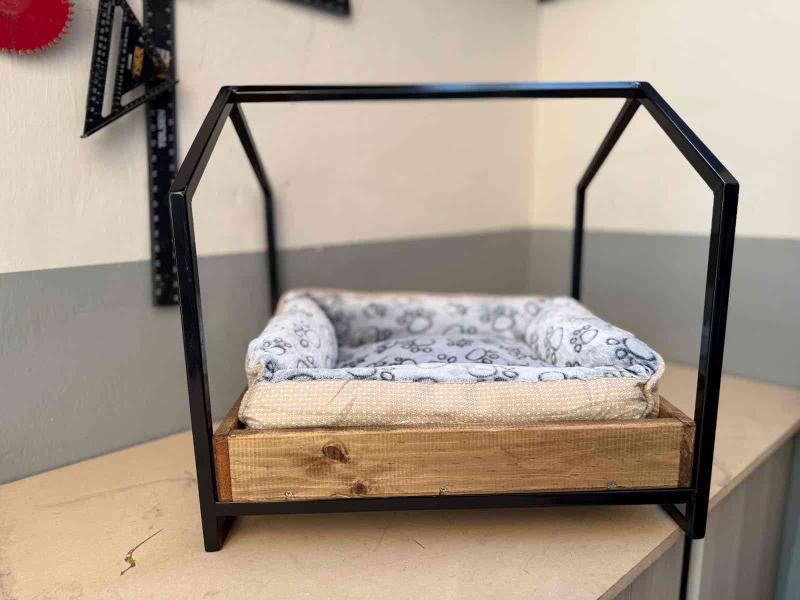 Cama para mascota con estructura