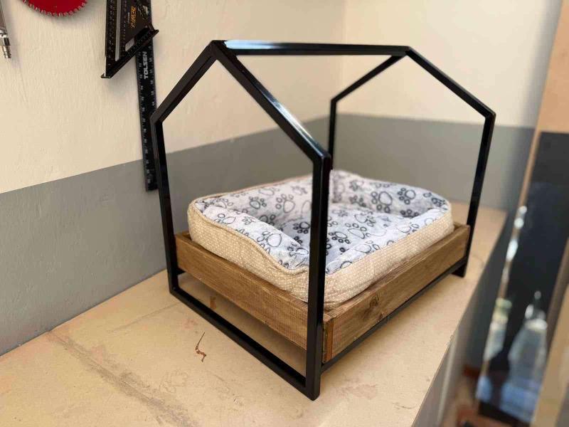 Cama para mascota con estructura - 2