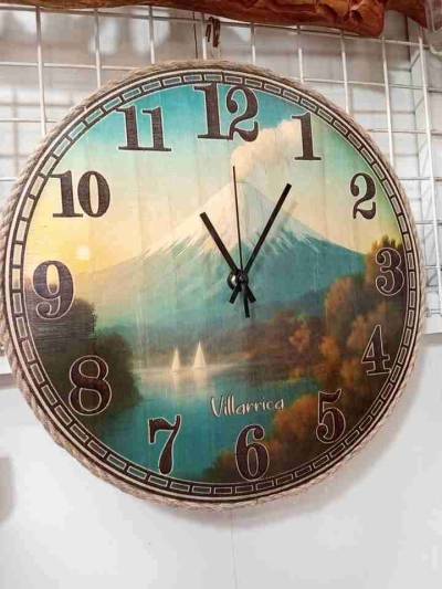 Reloj de pared con imagen de Villarrica - miniatura 1