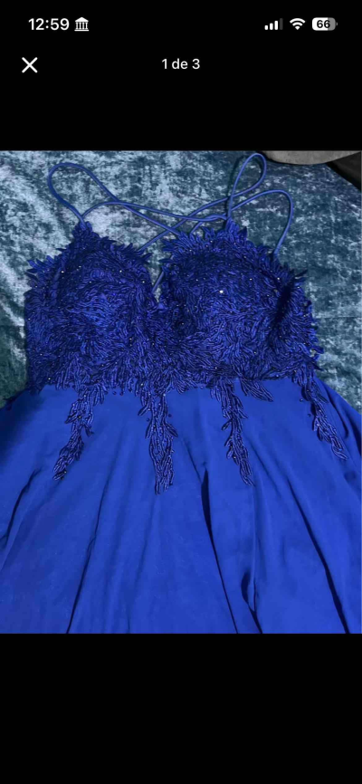 Vestido de gala azul con encaje - miniatura 1