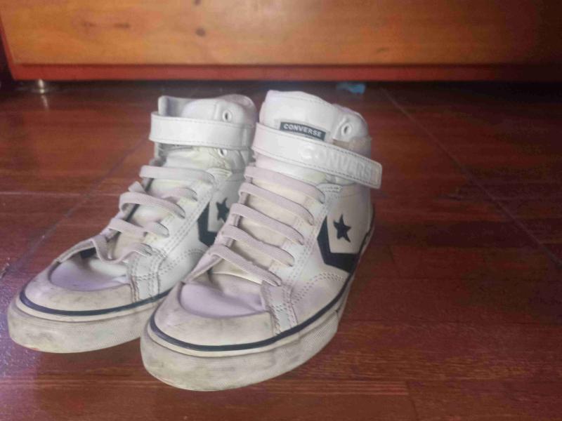 Zapatillas blancas Converse altas - 2