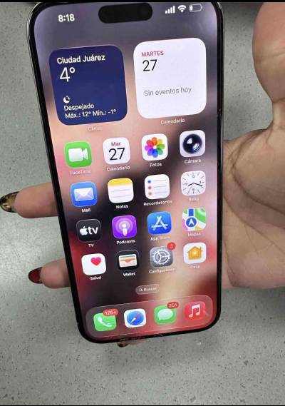 iPhone en caja original - miniatura 6