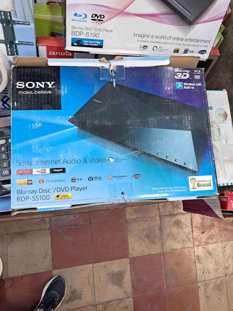 Reproductor Blu-ray Sony BDP-S5100 - 2