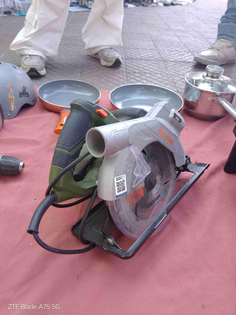 Sierra circular Bauker nueva - 3