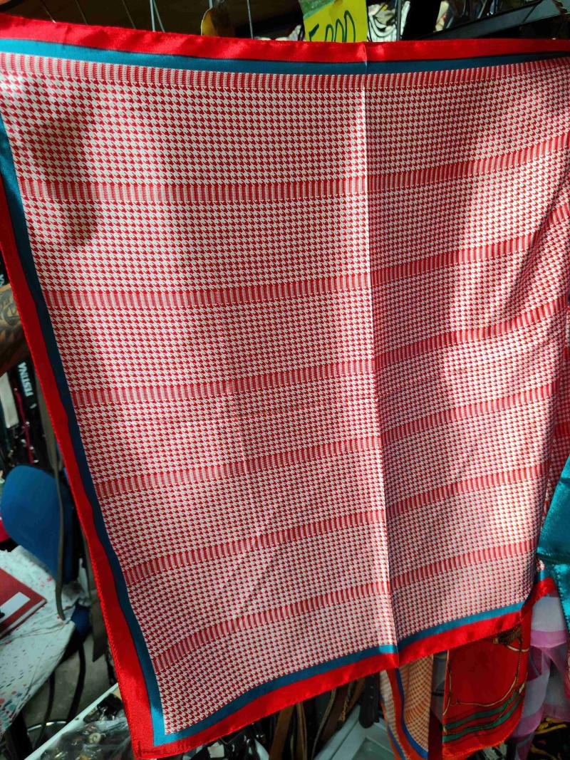 Pañuelos de seda estampados - 2