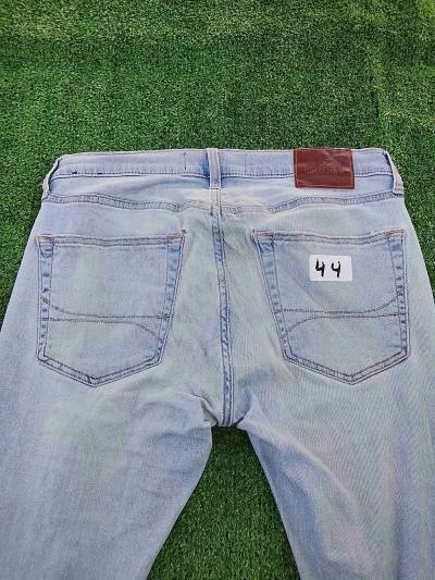 Jeans azul claro talla 44 - miniatura 1