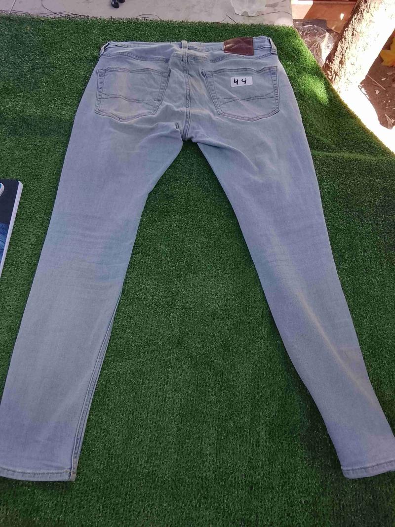 Jeans azul claro talla 44 - 2