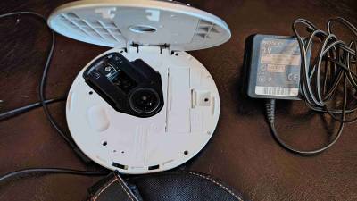 Reproductor CD Walkman Sony - miniatura 4