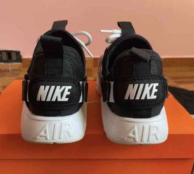 Zapatillas Nike air huarache city - miniatura 2