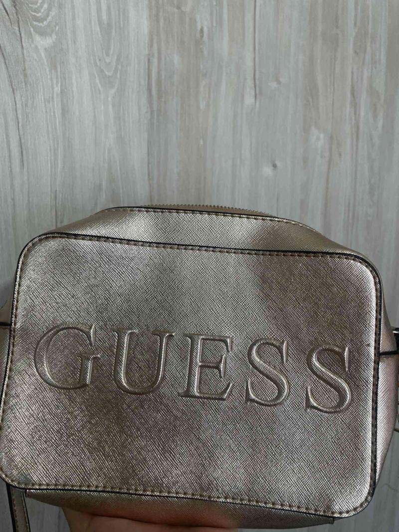 Cartera Guess rose gold - 2