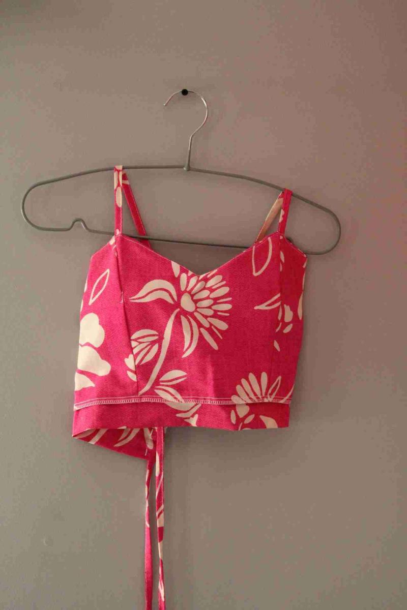 Conjunto top y falda rosa brasileño - 2