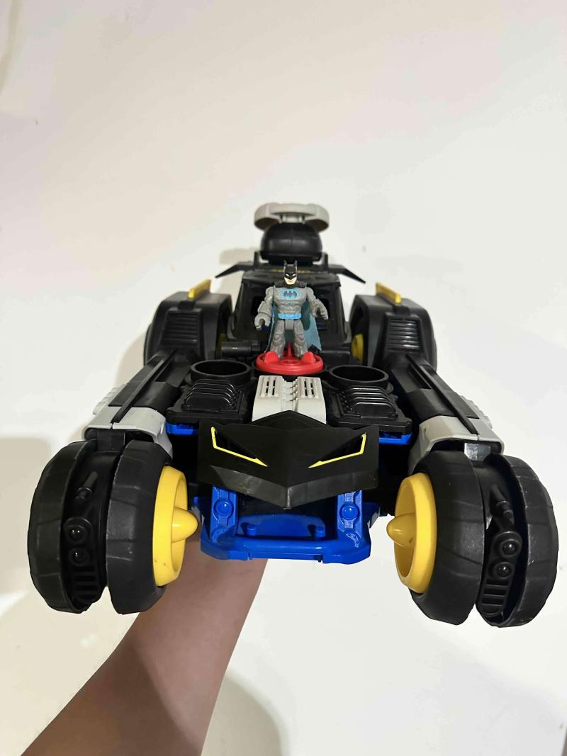 Batmóvil Imaginext DC a Control Remoto Transformab