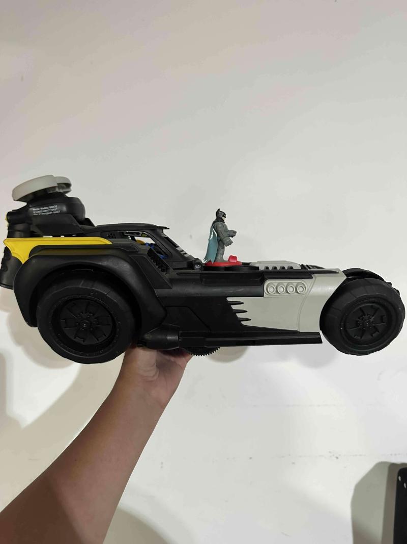 Batmóvil Imaginext DC a Control Remoto Transformab - 2