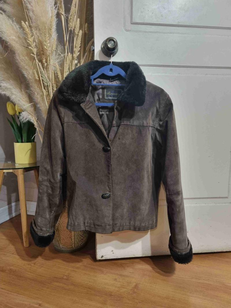 Chaqueta de gamuza con piel artificial