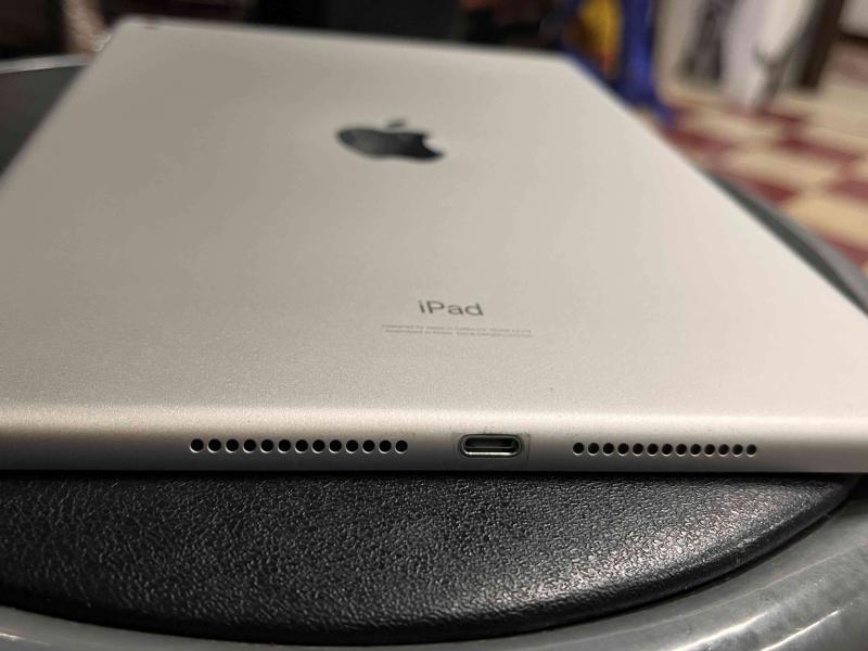 Ipad 8va generación y apple pencil original - 2