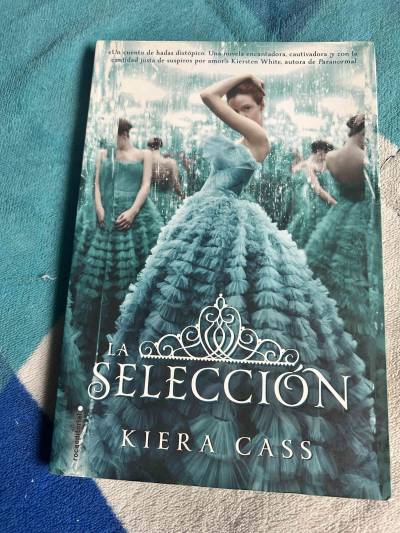 Libro La Selección de Kiera Cass - miniatura 1