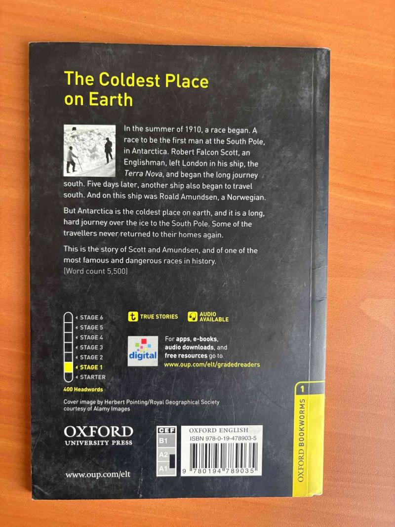 Libro 'The Coldest Place on Earth' - 2