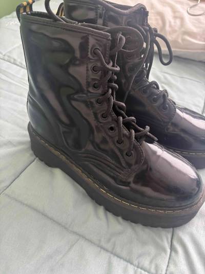 Botines negros de charol - miniatura 2