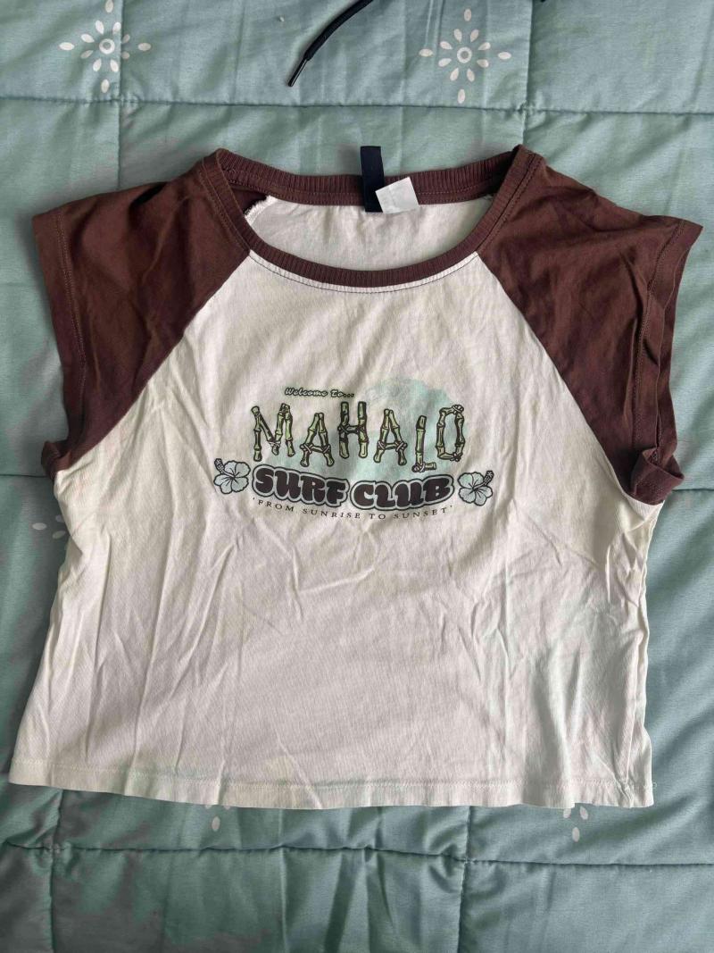 Polera Mahalo Surf Club beige