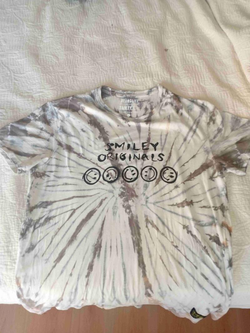 Polera Smiley Originals tie-dye