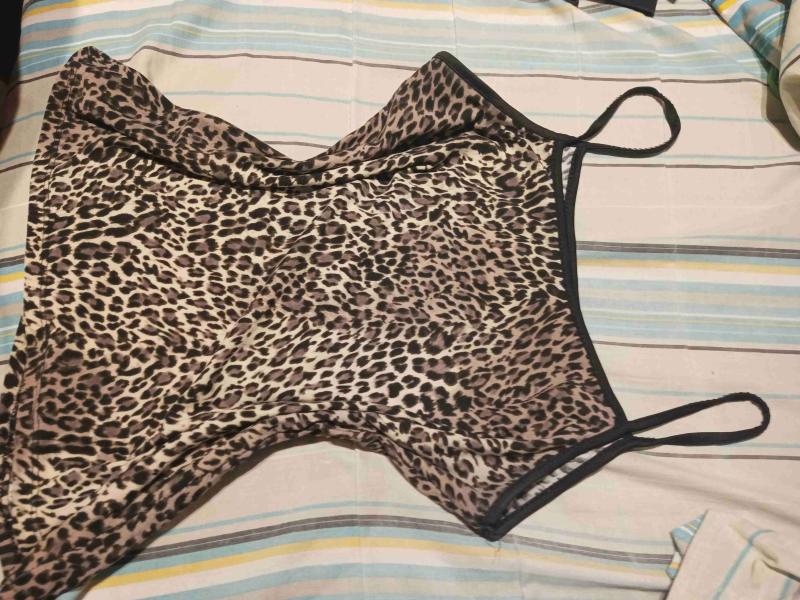 Blusa negra con encaje blanco - 5