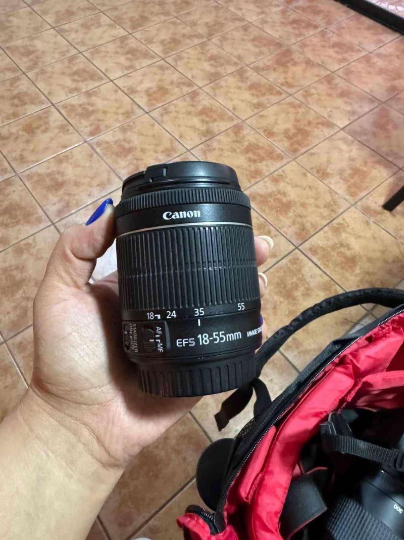 Cámara Canon SL1 con dos lentes - 2