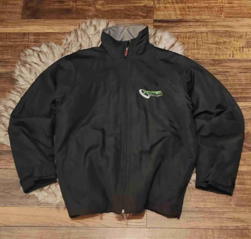 Chaqueta negra