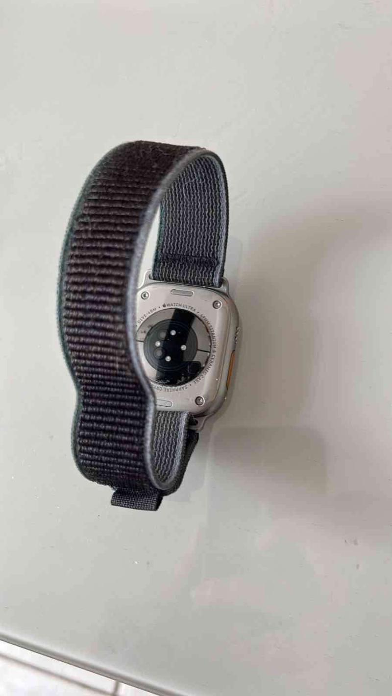 Apple Watch Ultra 2 GPS + cellular - 2