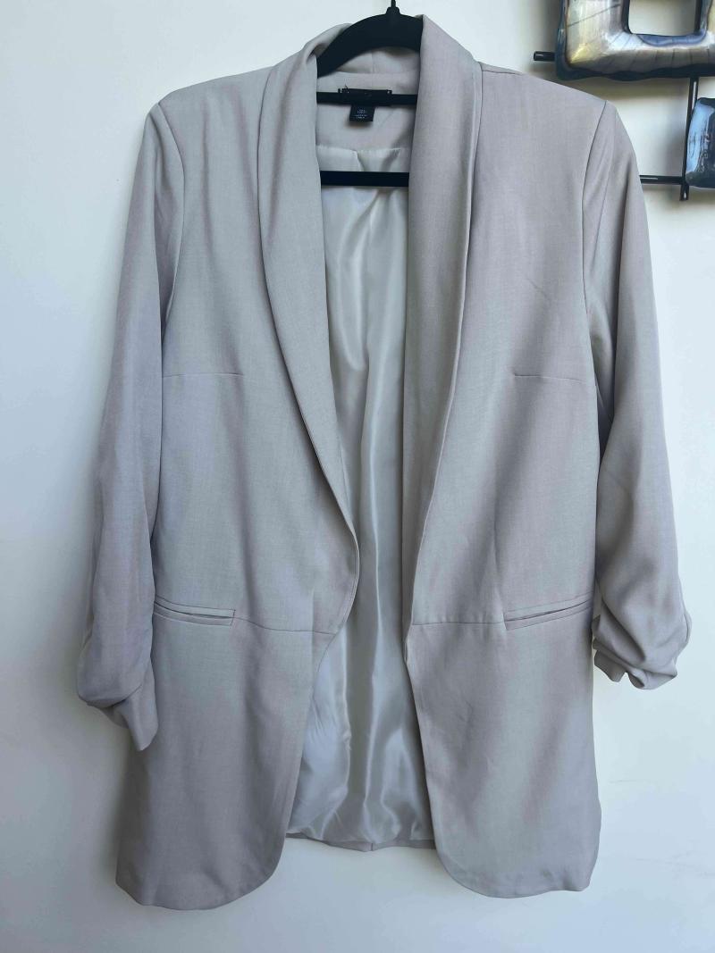 Blazer beige elegante mujer - 3