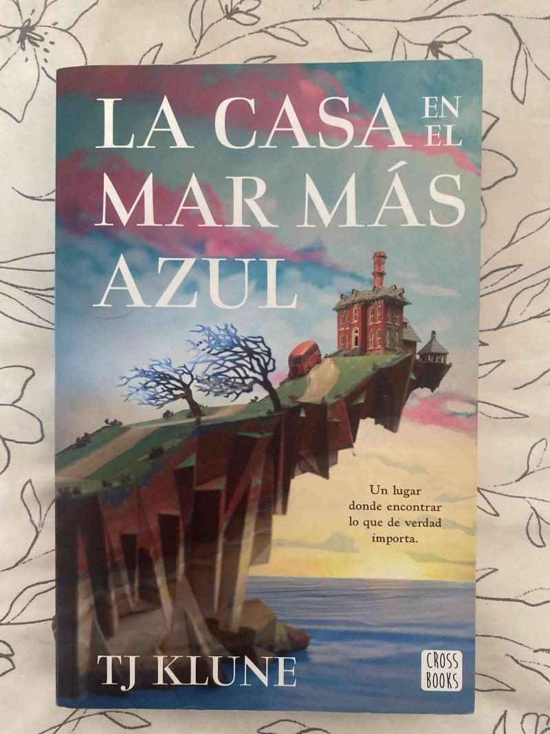 Libro La Casa en el Mar más Azul