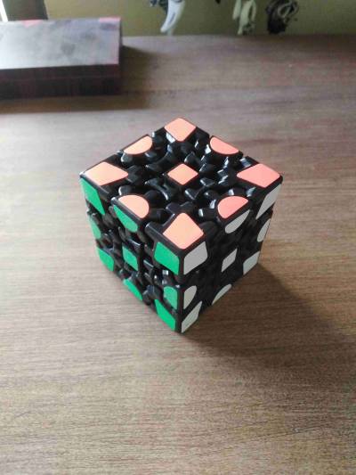 QiYi Gear Cube 3x3 - miniatura 1