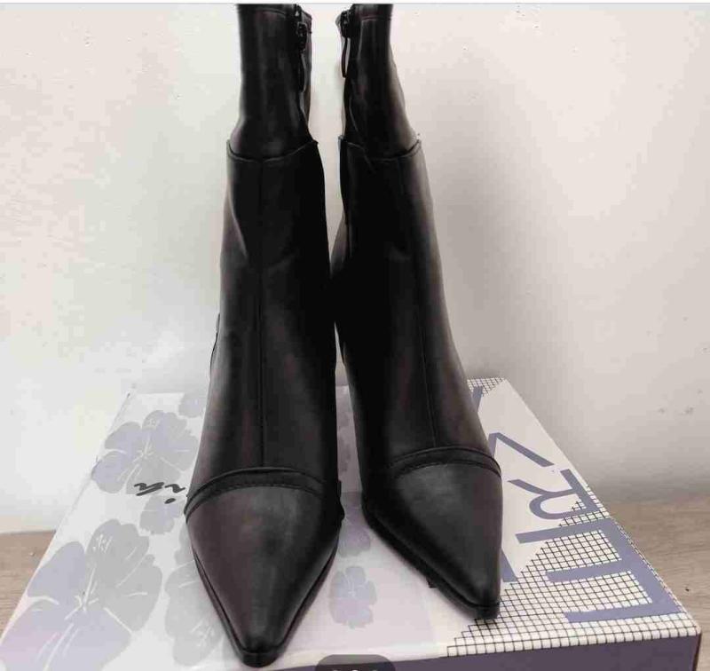 Botines negros de tacón alto - 2