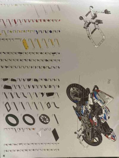 LEGO Technic BMW M 1000 RR - miniatura 4