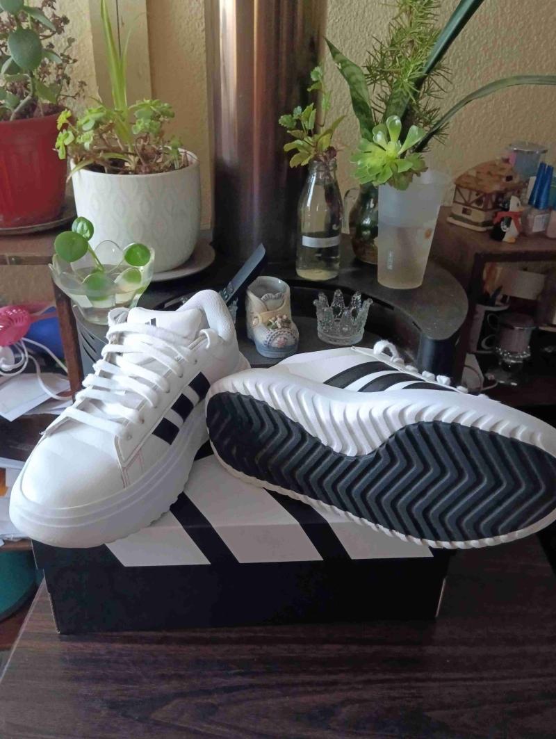 Zapatillas deportivas blancas adidas - 2
