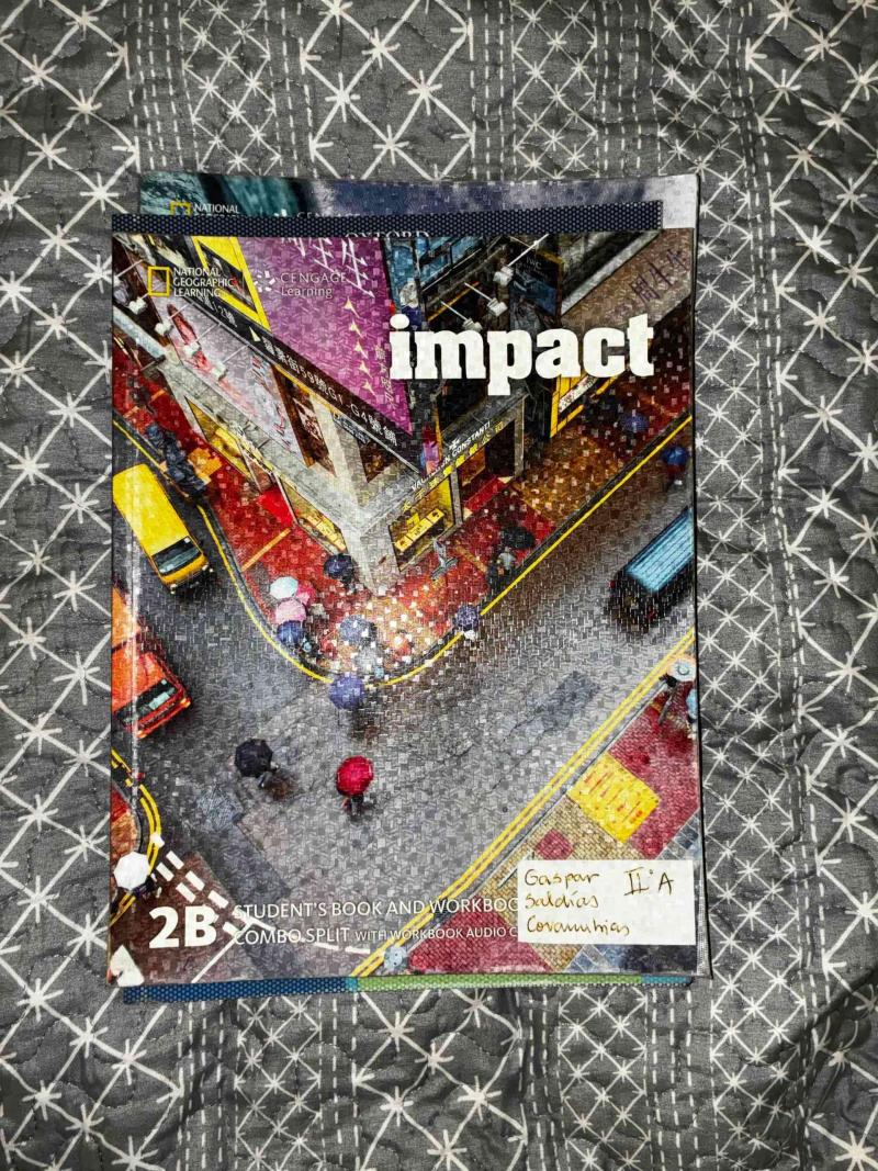 Libro de texto Impact 2B