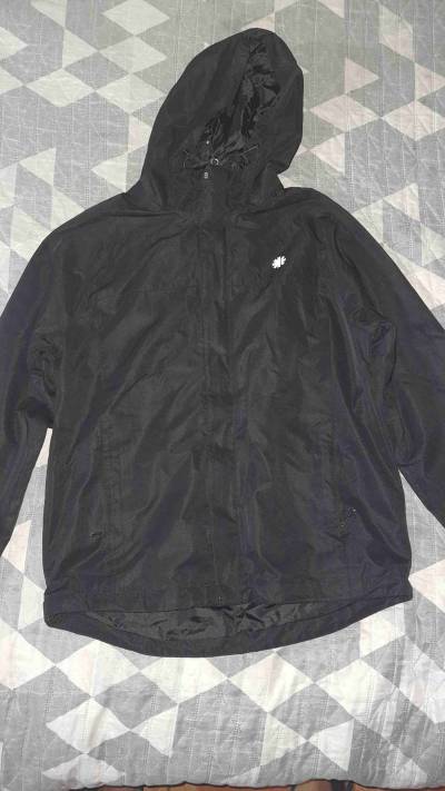 Cortaviento talla M  marca  mountain gear - miniatura 1