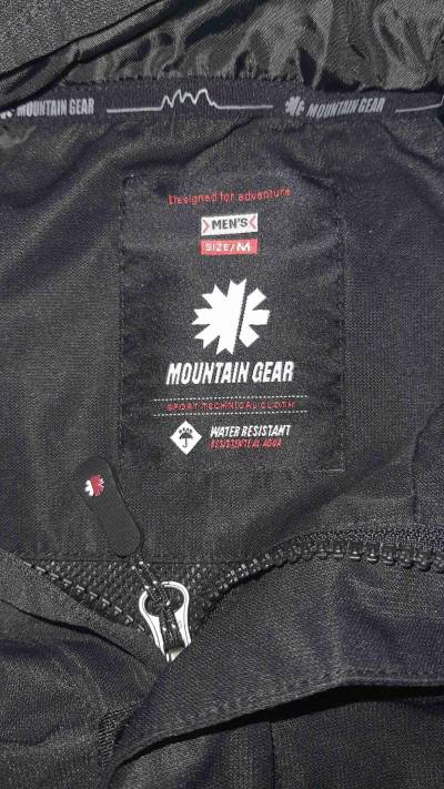 Cortaviento talla M  marca  mountain gear - miniatura 4