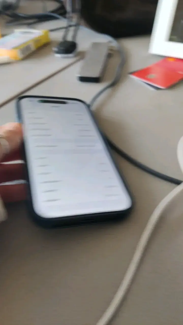 iPhone 17 Pro 256GB en buen estado - 2