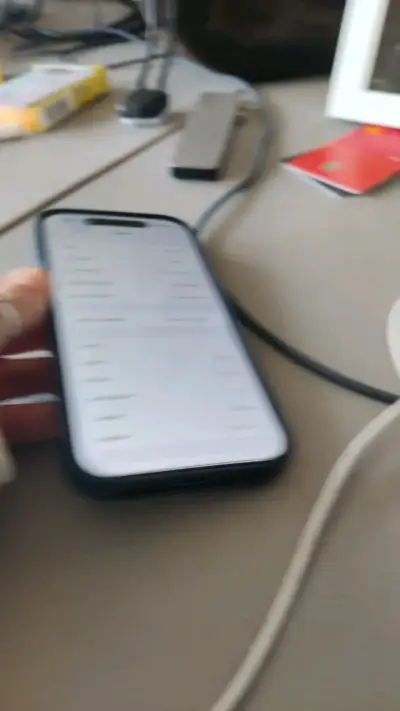 iPhone 17 Pro 256GB en buen estado - miniatura 2